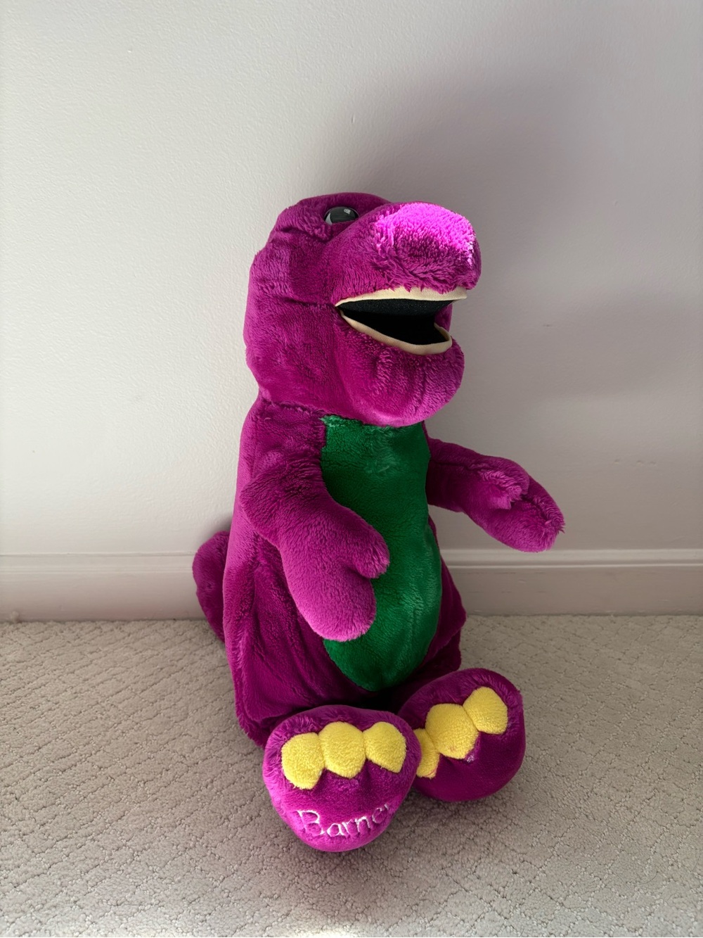 Vintage 1992 Large Stuffed Barney - 20 inches